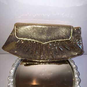 Gorgeous Whiting & Davis gold mesh clutch/shoulder bag EUC